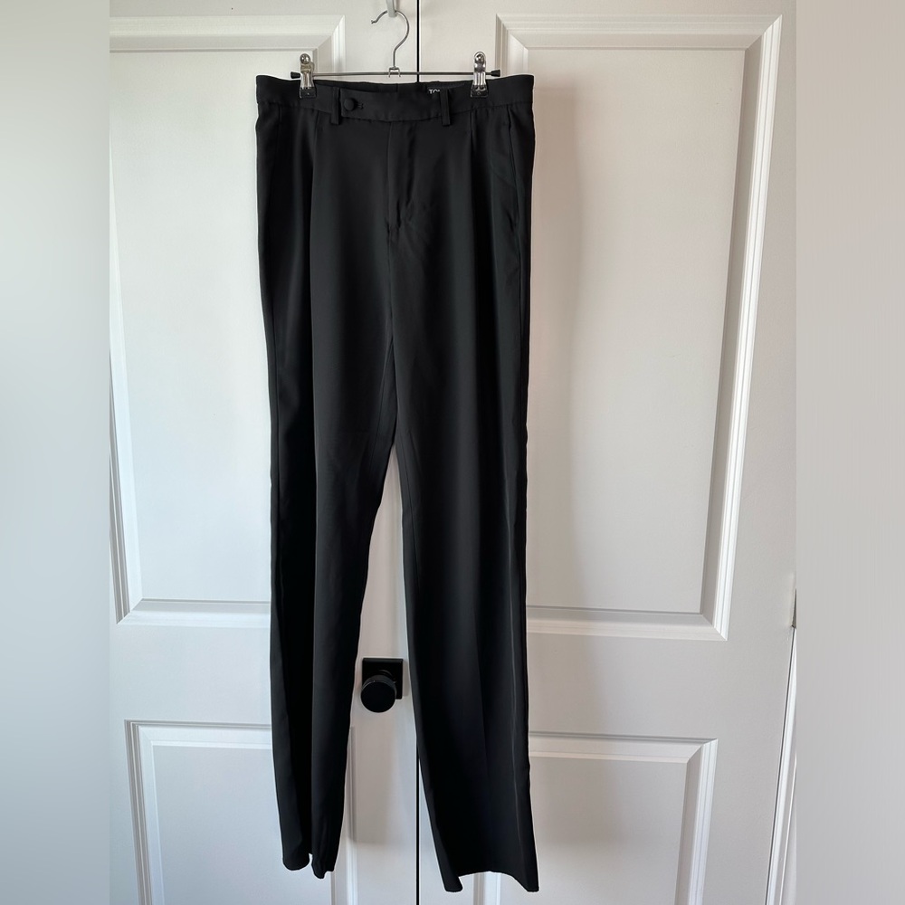 Tom Ford Women’s Pleated Black Trousers (Size 10P)